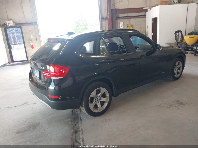 2014 BMW X1 VIN WBAVM1C52EVW49149 IAAI salvage auction — NORMAL WEAR, Clear (Illinois), sold $600 on 2026-07-29 (photo 4)
