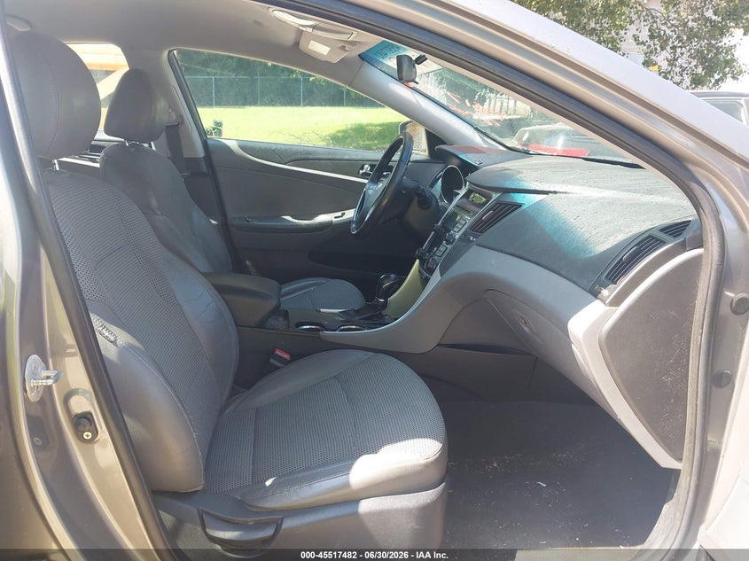 2011 Hyundai Sonata VIN 5NPEC4AC1BH066205 IAAI salvage auction — NORMAL WEAR, Clear (Virginia), sold $575 on 2026-07-29 (photo 5)