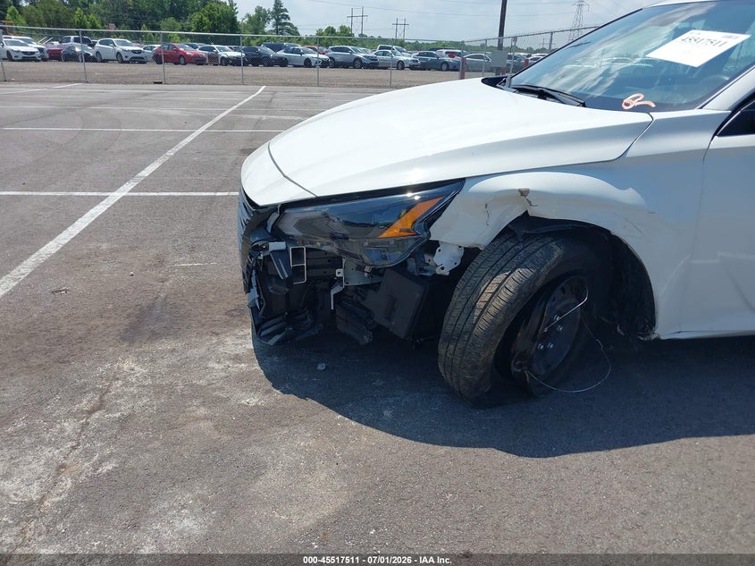 2024 Nissan Altima VIN 1N4BL4BV6RN332255 IAAI salvage auction — RIGHT FRONT, Salvage (Tennessee), sold $4,850 on 2026-07-30 (photo 6)