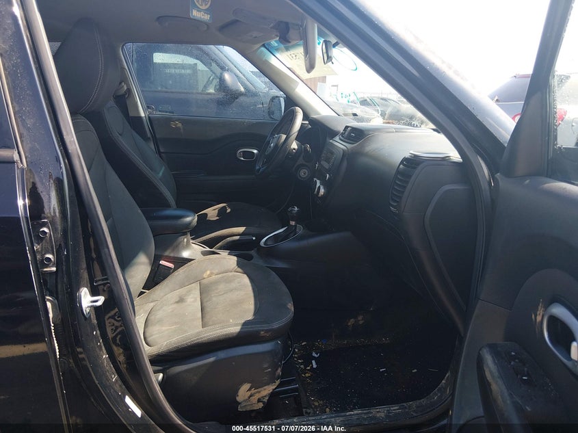 2016 Kia Soul VIN KNDJN2A20G7298360 IAAI salvage auction — NORMAL WEAR, Clear (Tennessee), sold $25 on 2026-07-23 (photo 5)
