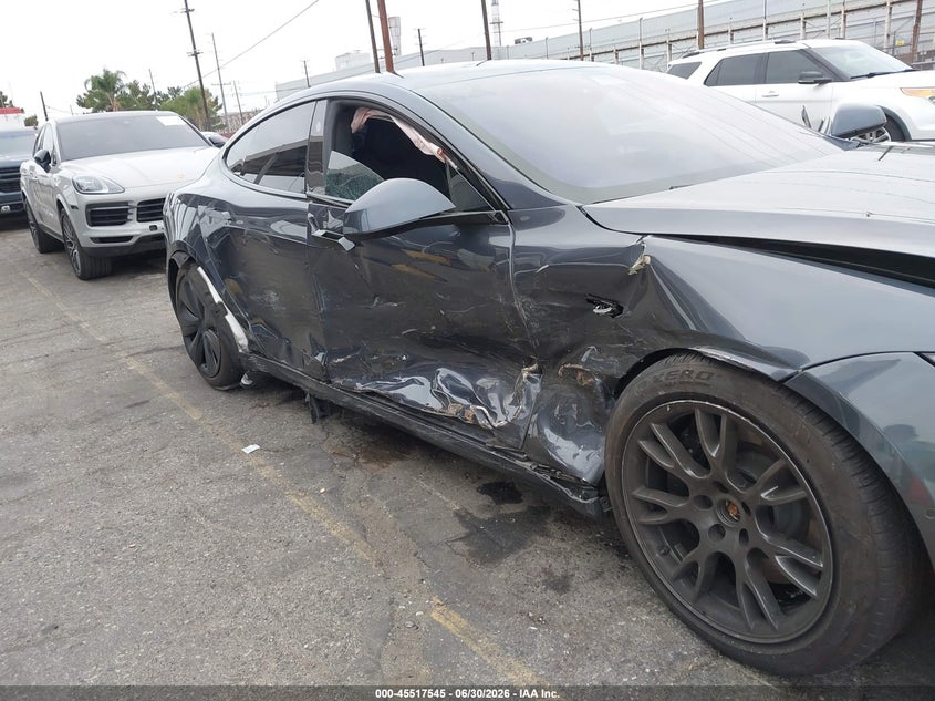 2022 Tesla Model s VIN 5YJSA1E66NF478229 IAAI salvage auction — RIGHT SIDE, Salvage Title, sold $1,150 on 2026-07-31 (photo 6)