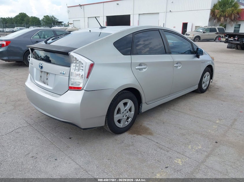 2010 Toyota Prius VIN JTDKN3DU2A1013613 IAAI salvage auction — NORMAL WEAR, Clear (California), sold $1,850 on 2026-07-29 (photo 4)
