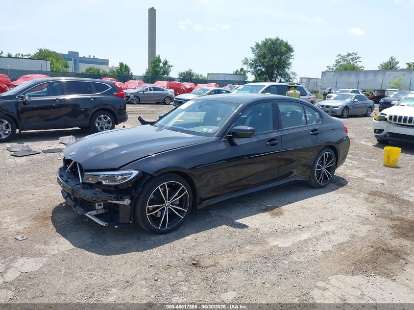 2019 BMW 3er VIN WBA5R7C59KAJ81234 IAAI salvage auction — FRONT END, Wait Title, sold $10,700 on 2026-08-04 (photo 2)