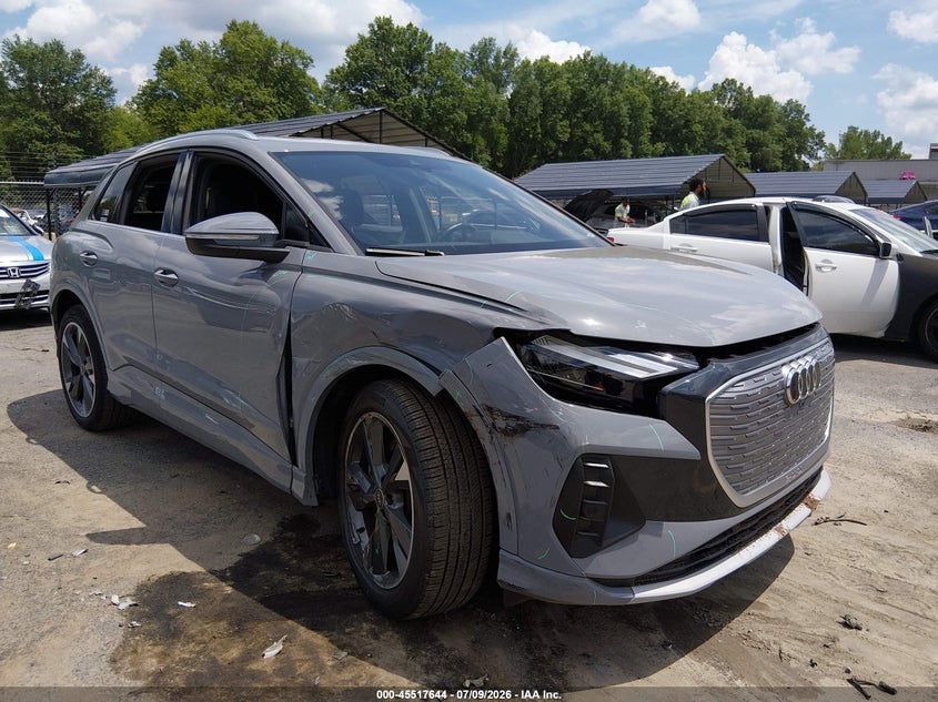 2022 Audi Q4 e-tron VIN WA1H2BFZ9NP030427 IAAI salvage auction — RIGHT FRONT, Salvage Title, sold $12,950 on 2026-07-23 (photo 1)