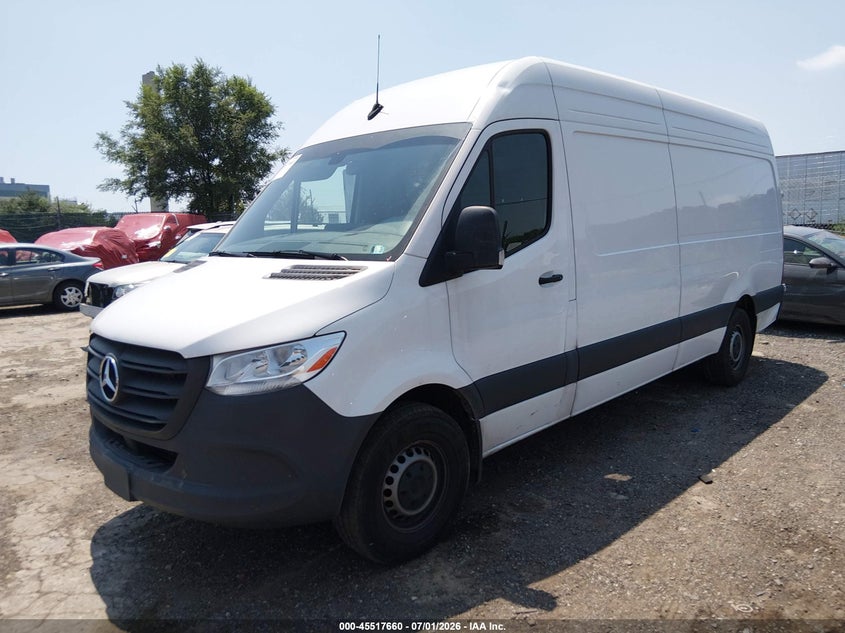 2024 Mercedes-benz Sprinter VIN W1Y4KCHY5RT182504 IAAI salvage auction — REAR END, Salvage Title, sold $21,100 on 2026-08-06 (photo 2)