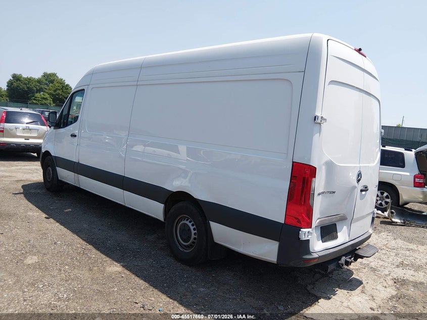 2024 Mercedes-benz Sprinter VIN W1Y4KCHY5RT182504 IAAI salvage auction — REAR END, Salvage Title, sold $21,100 on 2026-08-06 (photo 3)