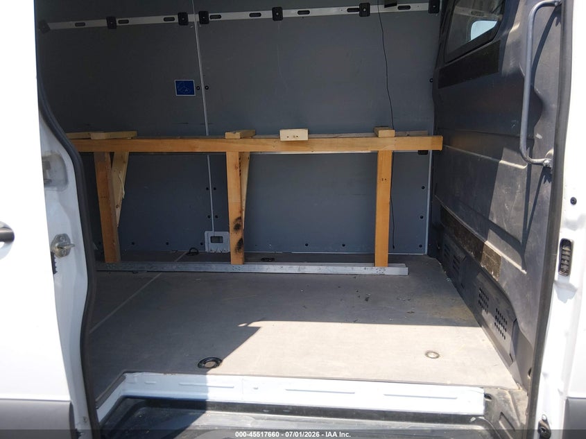 2024 Mercedes-benz Sprinter VIN W1Y4KCHY5RT182504 IAAI salvage auction — REAR END, Salvage Title, sold $21,100 on 2026-08-06 (photo 8)
