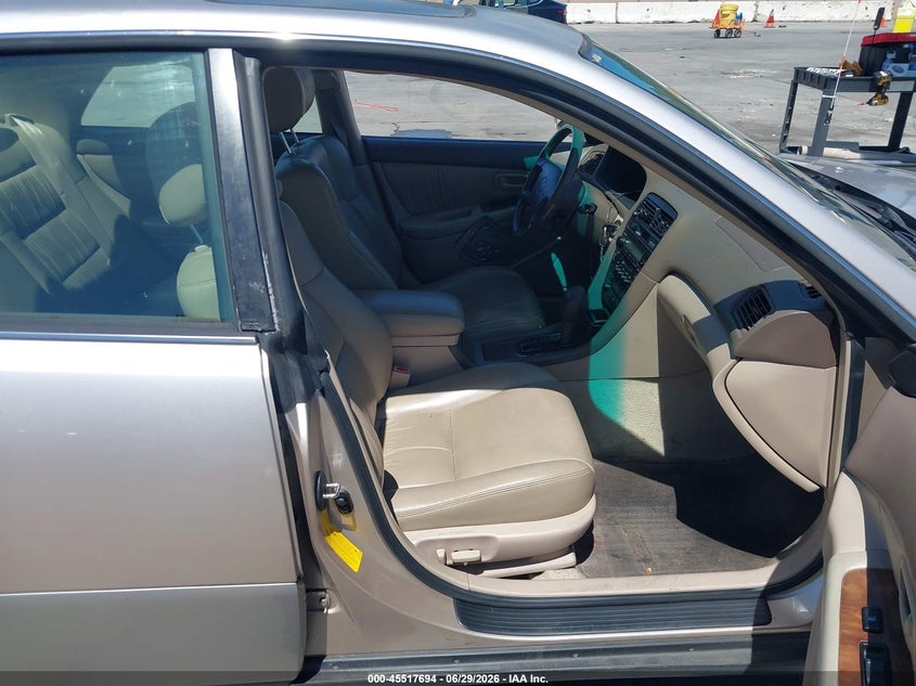 1999 Lexus Es 300 VIN JT8BF28G6X5059909 IAAI salvage auction — NORMAL WEAR, Clear - Dealer Only (California), sold $300 on 2026-07-06 (photo 5)