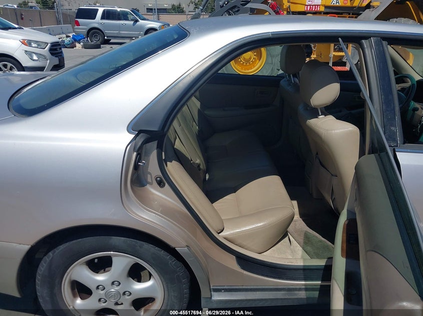 1999 Lexus Es 300 VIN JT8BF28G6X5059909 IAAI salvage auction — NORMAL WEAR, Clear - Dealer Only (California), sold $300 on 2026-07-06 (photo 8)