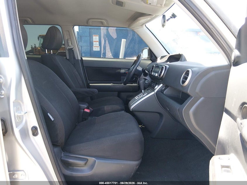 2009 Scion Xb VIN JTLKE50E391085351 IAAI salvage auction — NORMAL WEAR, Clear (Nevada), sold $400 on 2026-07-10 (photo 5)