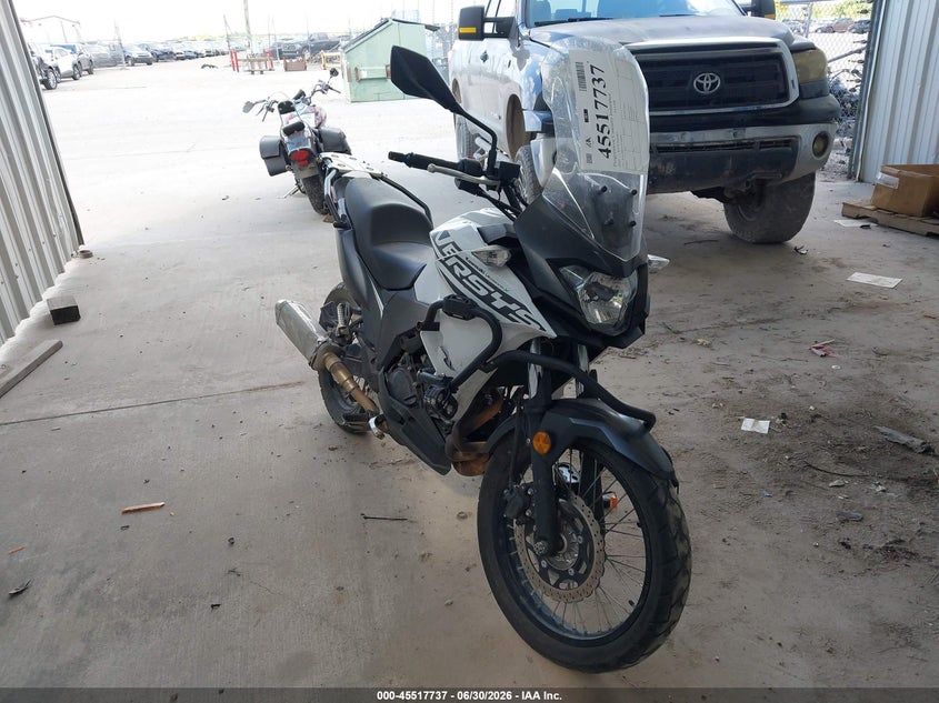 2020 Kawasaki VIN JKALE8B14LDA02878 IAAI salvage auction — FRONT END, Salvage Title, sold $1,025 on 2026-07-29 (photo 1)