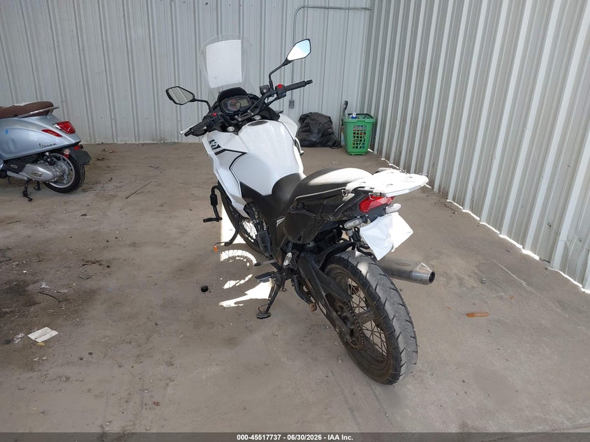 2020 Kawasaki VIN JKALE8B14LDA02878 IAAI salvage auction — FRONT END, Salvage Title, sold $1,025 on 2026-07-29 (photo 3)