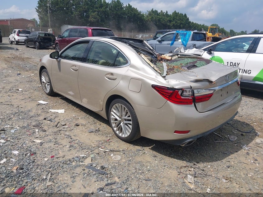2016 Lexus ES VIN JTHBK1GG9G2217474 IAAI salvage auction — ROOF, Salvage (Virginia), sold $2,600 on 2026-07-30 (photo 3)