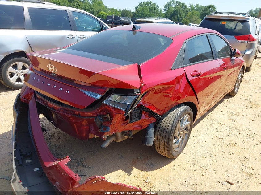 2024 Hyundai Elantra VIN KMHLM4DG1RU804115 IAAI salvage auction — REAR END, Salvage Title, sold $25 on 2026-09-06 (photo 4)