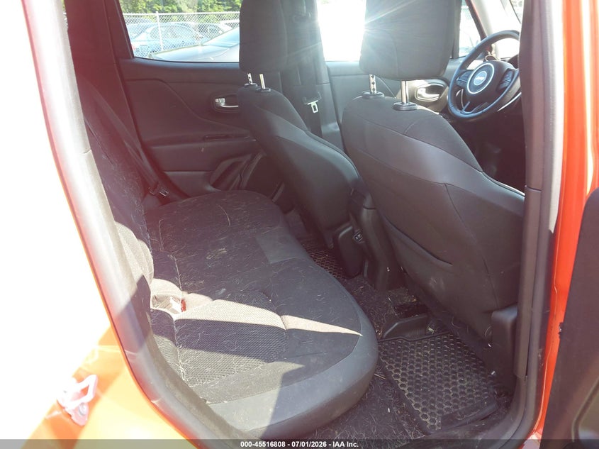 2020 Jeep Renegade VIN ZACNJBBB8LPL98308 IAAI salvage auction — FRONT END, Wait Title, sold $1,900 on 2026-08-04 (photo 8)