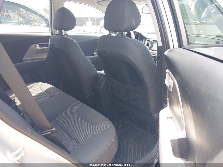 2018 Kia Niro VIN KNDCB3LC5J5140287 IAAI salvage auction — NORMAL WEAR, Original (Ohio), sold $700 on 2026-07-21 (photo 8)