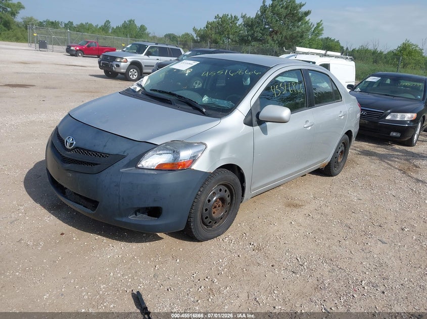 2008 Toyota Yaris VIN JTDBT923084040417 IAAI salvage auction — NORMAL WEAR, Clear-Endorsement (Wisconsin), sold $375 on 2026-07-28 (photo 2)