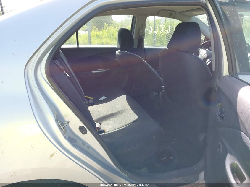 2008 Toyota Yaris VIN JTDBT923084040417 IAAI salvage auction — NORMAL WEAR, Clear-Endorsement (Wisconsin), sold $375 on 2026-07-28 (photo 8)