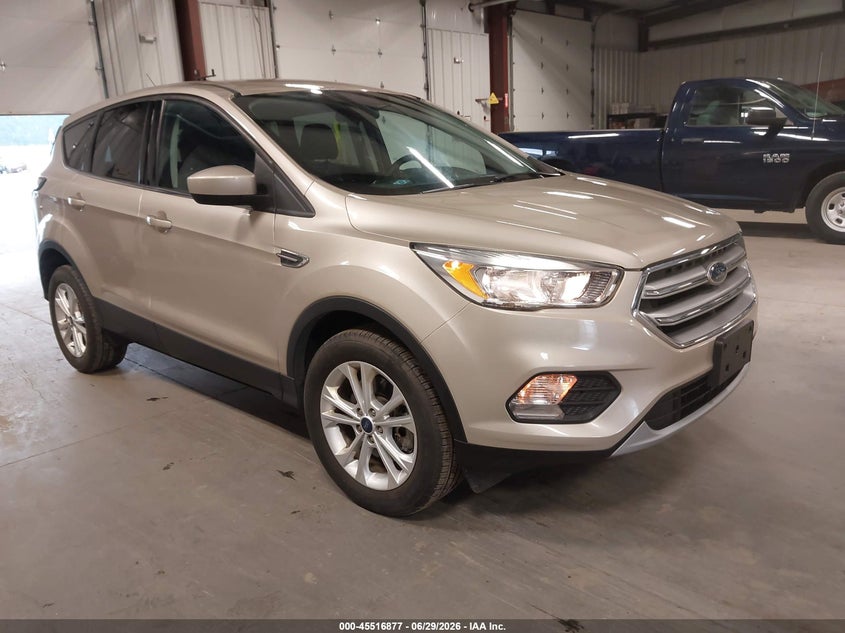 2017 Ford Escape VIN 1FMCU9GDXHUE50401 IAAI salvage auction — NORMAL WEAR, Sf97 (Washington), sold $25 on 2026-07-29 (photo 1)