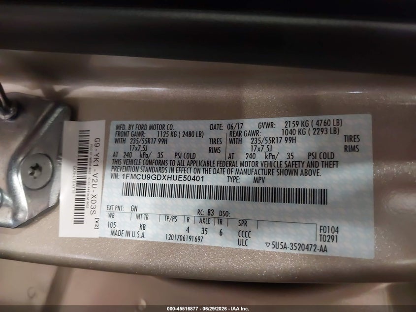 2017 Ford Escape VIN 1FMCU9GDXHUE50401 IAAI salvage auction — NORMAL WEAR, Sf97 (Washington), sold $25 on 2026-07-29 (photo 9)