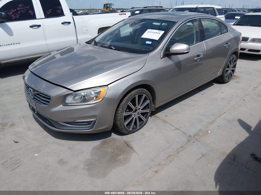 2016 Volvo VIN LYV612TK8GB107956 IAAI salvage auction — NORMAL WEAR, Original (Texas), sold $1,000 on 2026-07-28 (photo 2)