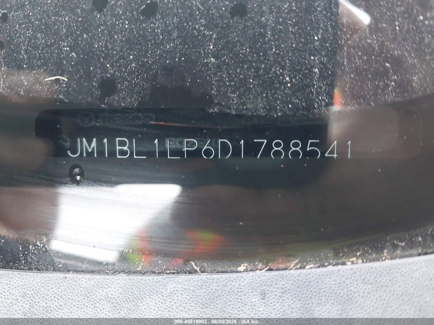 2013 Mazda 3 VIN JM1BL1LP6D1788541 IAAI salvage auction — NORMAL WEAR, Clear (New York), sold $500 on 2026-07-28 (photo 9)
