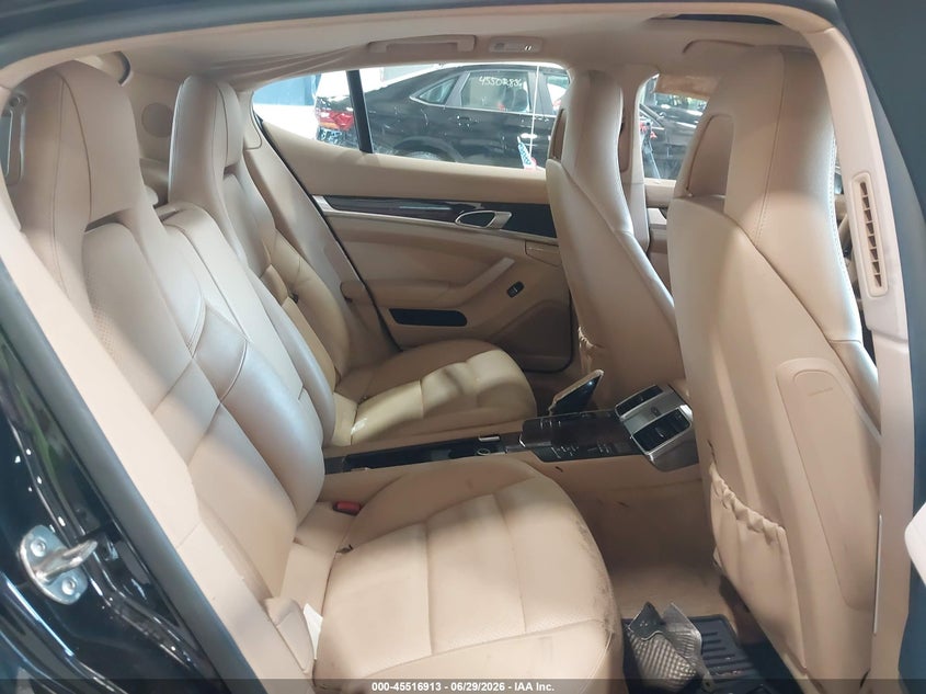 2011 Porsche Panamera VIN WP0AA2A74BL010623 IAAI salvage auction — NORMAL WEAR, Clear (New York), sold $2,550 on 2026-07-20 (photo 8)