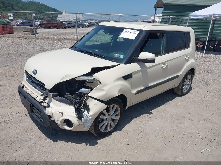 2013 Kia Soul VIN KNDJT2A62D7573151 IAAI salvage auction — LEFT FRONT, Salvage (Pennsylvania), sold $925 on 2026-07-21 (photo 2)
