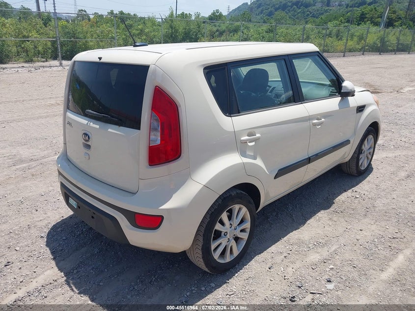 2013 Kia Soul VIN KNDJT2A62D7573151 IAAI salvage auction — LEFT FRONT, Salvage (Pennsylvania), sold $925 on 2026-07-21 (photo 4)