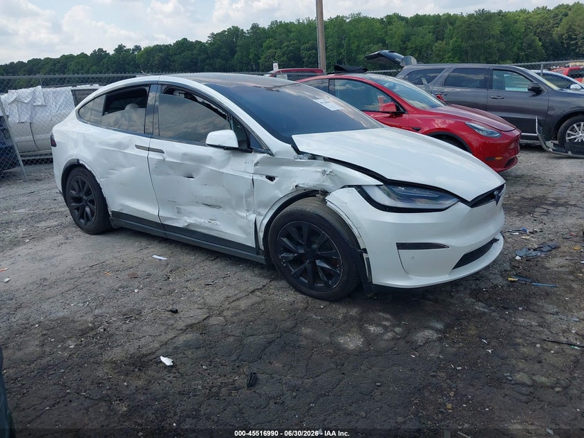 2022 Tesla Model x VIN 7SAXCAE51NF354573 — IAAI salvage auction photo