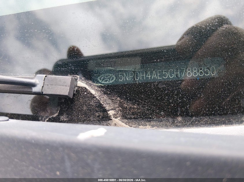 2016 Hyundai Elantra VIN 5NPDH4AE5GH788850 IAAI salvage auction — THEFT, Salvage (California), sold $1,300 on 2026-07-09 (photo 9)