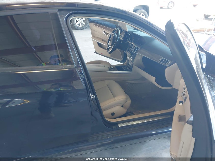 2014 Mercedes-benz E-klasse VIN WDDHF5KB8EB000214 IAAI salvage auction — NORMAL WEAR, Salvage (California), sold $500 on 2026-07-28 (photo 5)