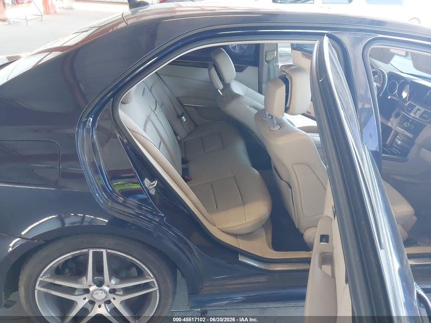 2014 Mercedes-benz E-klasse VIN WDDHF5KB8EB000214 IAAI salvage auction — NORMAL WEAR, Salvage (California), sold $500 on 2026-07-28 (photo 8)
