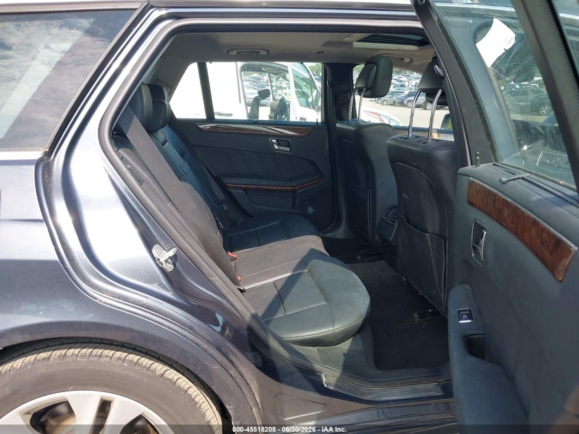 2011 Mercedes-benz E-class VIN WDDHH8HBXBA300406 IAAI salvage auction — UNDERCARRIAGE, Clear (New York), sold $1,050 on 2026-07-21 (photo 8)