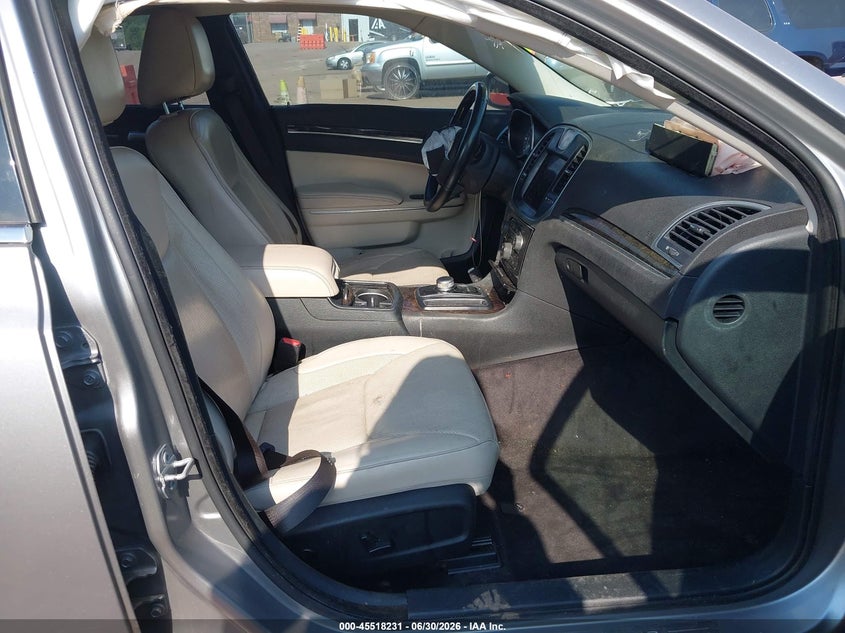 2018 Chrysler 300 VIN 2C3CCAEG1JH142679 IAAI salvage auction — FRONT END, Wait Title, sold $1,100 on 2026-09-02 (photo 5)