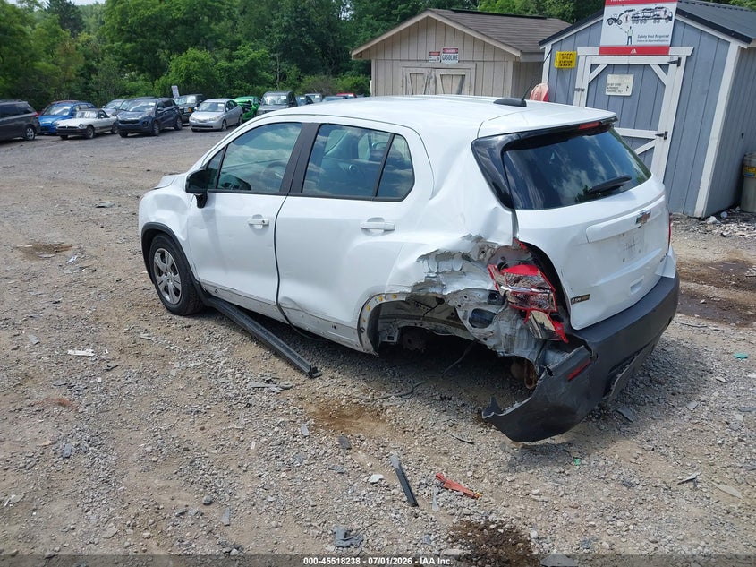 2016 Chevrolet Trax VIN KL7CJKSB2GB611387 IAAI salvage auction — REAR END, Salvage Title, sold $550 on 2026-07-21 (photo 3)