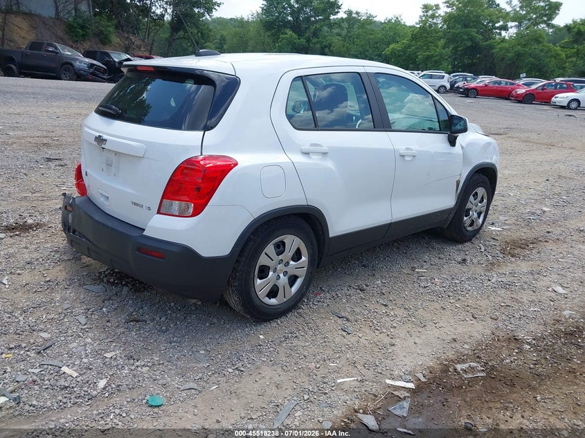 2016 Chevrolet Trax VIN KL7CJKSB2GB611387 IAAI salvage auction — REAR END, Salvage Title, sold $550 on 2026-07-21 (photo 4)