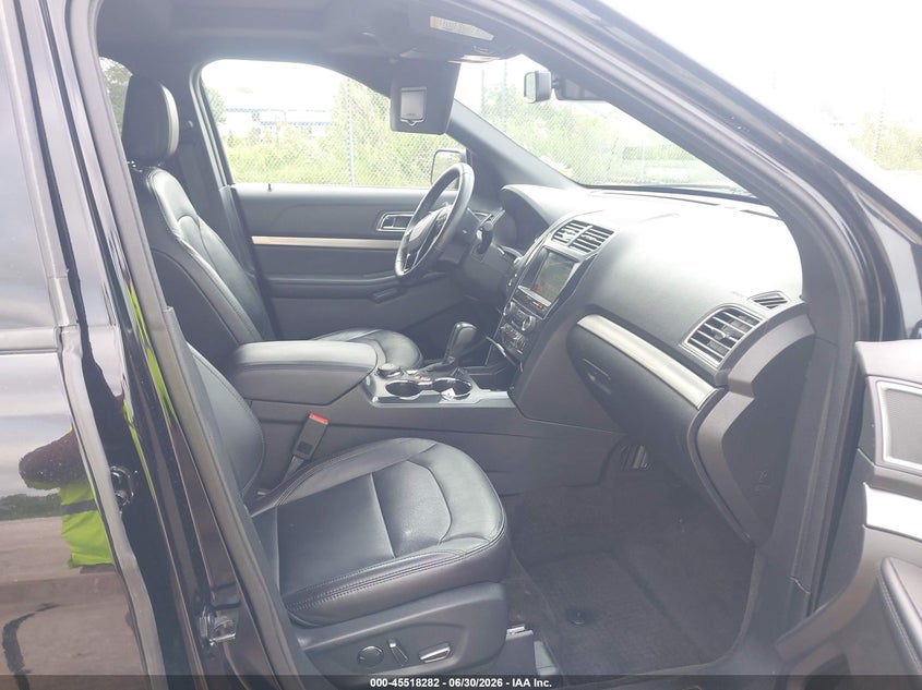 2018 Ford Explorer VIN 1FM5K8D87JGA91383 IAAI salvage auction — FRONT END, Clear (Wisconsin), sold $7,200 on 2026-07-09 (photo 5)
