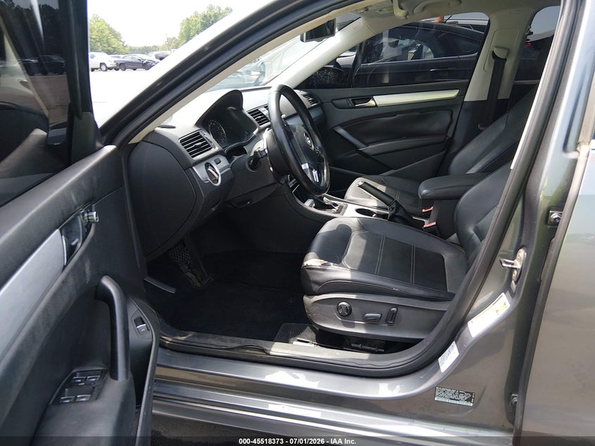 2013 Volkswagen Passat VIN 1VWBP7A36DC018106 IAAI salvage auction — SIDE, Salvage Title, sold $525 on 2026-07-19 (photo 5)