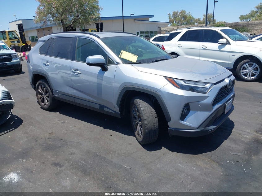 2024 Toyota Rav 4 VIN JTMB6RFV7RD143886 IAAI salvage auction — LEFT SIDE, Salvage Title, sold $1,650 on 2026-07-24 (photo 1)