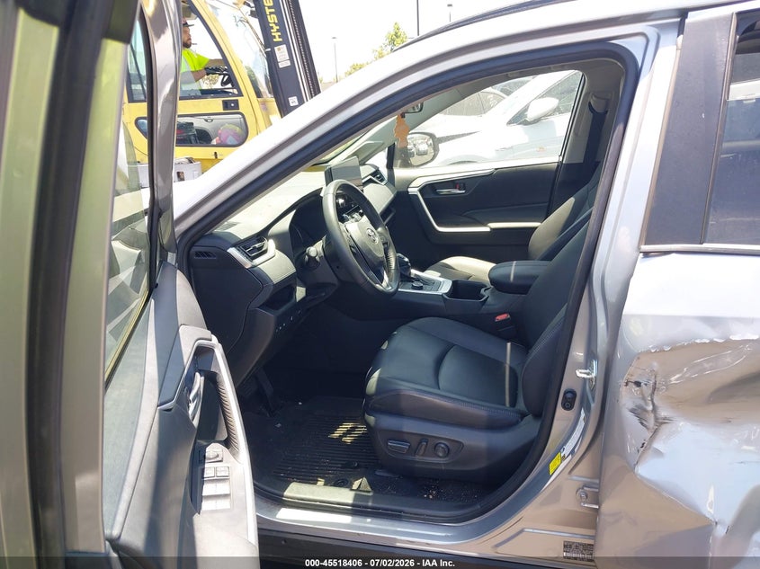 2024 Toyota Rav 4 VIN JTMB6RFV7RD143886 IAAI salvage auction — LEFT SIDE, Salvage Title, sold $1,650 on 2026-07-24 (photo 5)