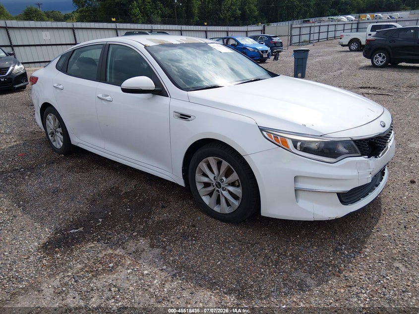 2016 Kia Optima VIN 5XXGT4L33GG024563 IAAI salvage auction — NORMAL WEAR, Clear (Louisiana), sold $225 on 2026-07-17 (photo 1)