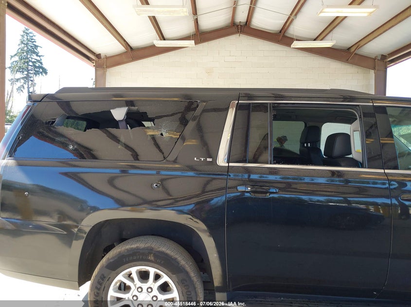 2017 Gmc Yukon VIN 1GKS2GKC4HR137280 IAAI salvage auction — RIGHT SIDE, Wait Title, sold $3,900 on 2026-09-06 (photo 6)