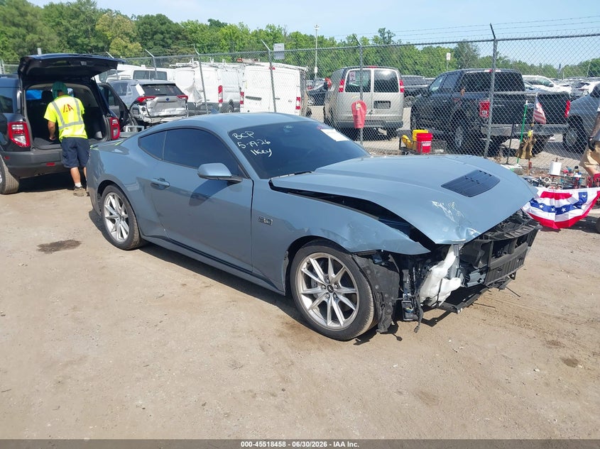 2025 Ford Mustang VIN 1FA6P8CF4S5418089 — IAAI salvage auction photo
