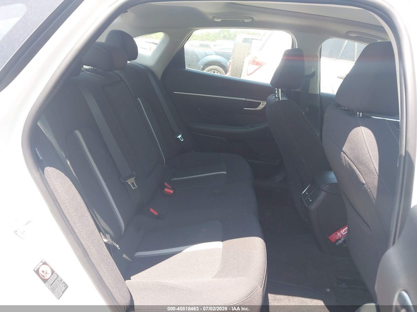 2022 Hyundai Sonata VIN KMHL14JA0NA222186 IAAI salvage auction — RIGHT FRONT, Salvage Title, sold $3,700 on 2026-07-24 (photo 8)