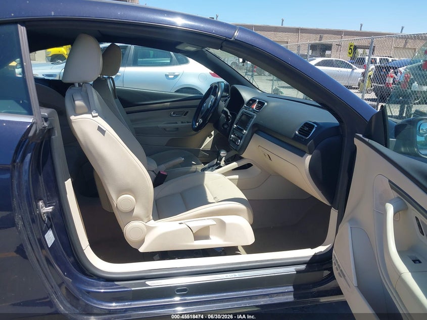 2010 Volkswagen Eos VIN WVWBA7AH7AV023900 IAAI salvage auction — REAR END, Salvage (California), sold $700 on 2026-07-20 (photo 5)