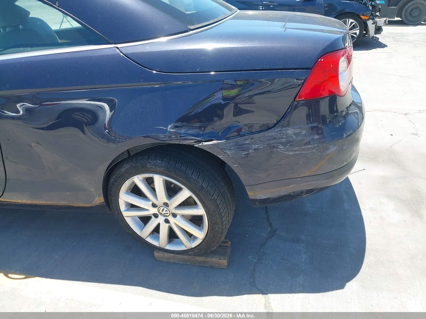 2010 Volkswagen Eos VIN WVWBA7AH7AV023900 IAAI salvage auction — REAR END, Salvage (California), sold $700 on 2026-07-20 (photo 6)