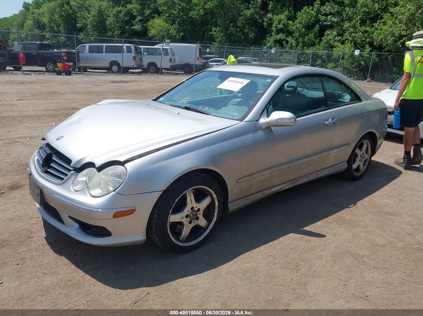 2003 Mercedes-benz Clk-class VIN WDBTJ75J83F053310 IAAI salvage auction — RIGHT FRONT, Salvage - Greater Than 75% (Maryland), sold $500 on 2026-07-28 (photo 2)