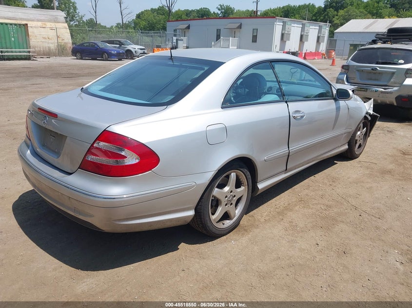 2003 Mercedes-benz Clk-class VIN WDBTJ75J83F053310 IAAI salvage auction — RIGHT FRONT, Salvage - Greater Than 75% (Maryland), sold $500 on 2026-07-28 (photo 4)