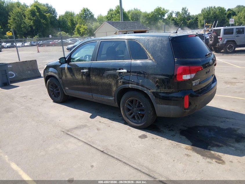 2014 Kia Sorento VIN 5XYKTCA68EG479872 IAAI salvage auction — NORMAL WEAR, Clear (Connecticut), sold $950 on 2026-07-16 (photo 3)